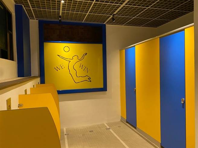 宜兰国华国中翻新后的厕所。（教育部提供／林志成台北传真）