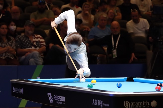 撞球女将周婕妤在伯明罕世界运动会勇夺撞球女子九号球银牌。（体育署提供）