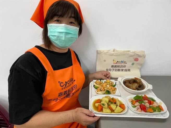 嘉义县政府社会局为减轻弱势家庭照顾压力，今年起推动「弱势家庭到宅坐月子」。（嘉义县政府提供∕吕妍庭嘉义传真）