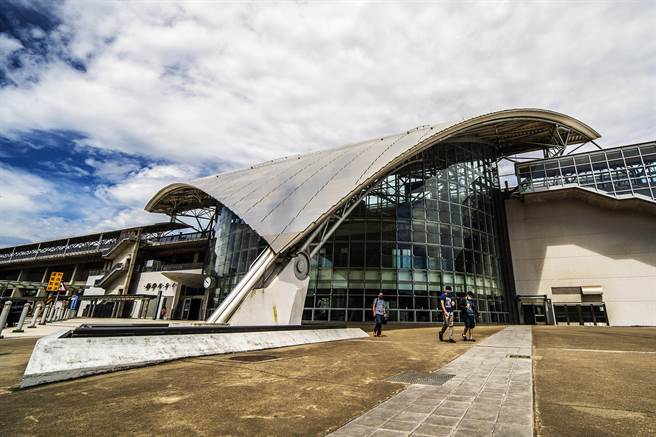 县府推动新竹县轻轨，以高铁新竹站为中心规画5大潜力路廊。（罗浚滨摄）