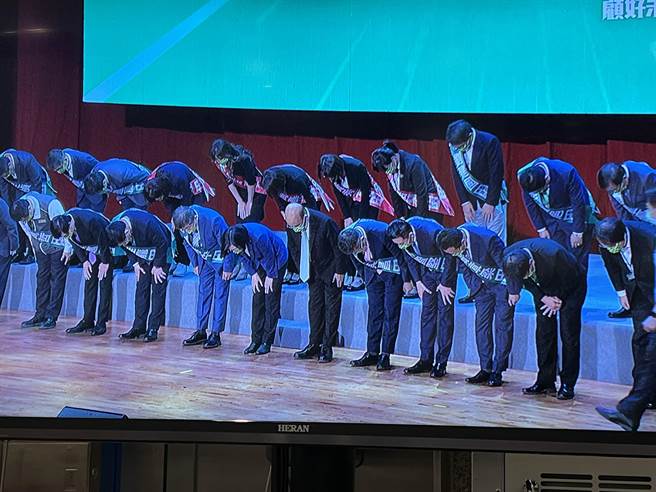 民进党全代会  蔡英文：民进党「会做事、也要做对事」。曾薏苹截图