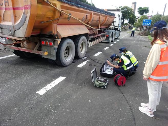 苗警局总计1个月以来举发317件交通违规单。（苗栗县警局提供／李京升苗栗传真）