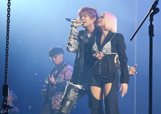 A-Lin今小巨蛋演唱会邀八三夭再度合作。（陈俊吉摄）