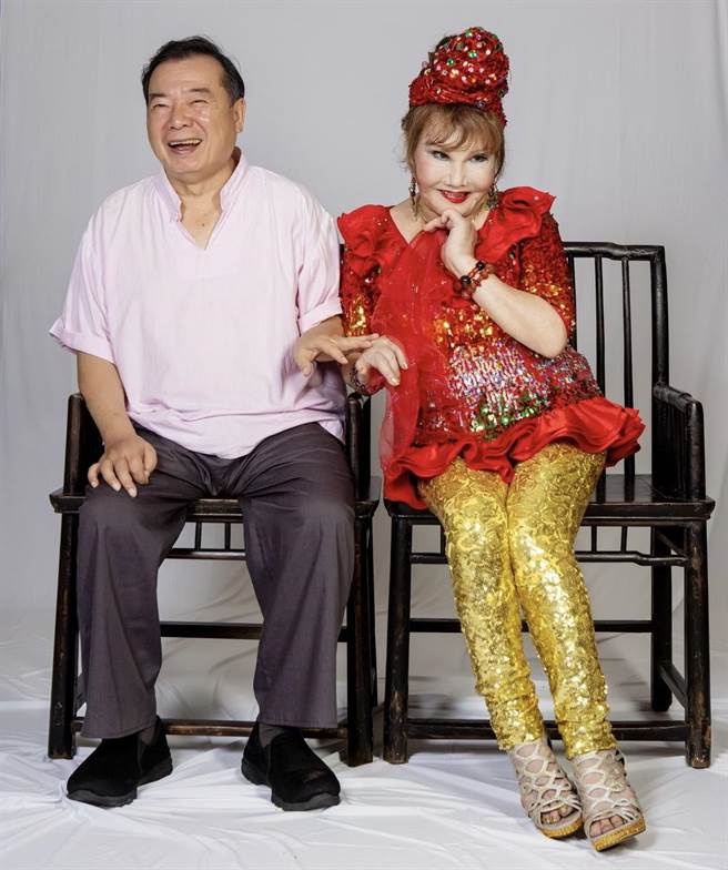 廖峻（左）、澎澎在1960年代末期出道，深受观眾喜爱。（黄华安摄影提供）