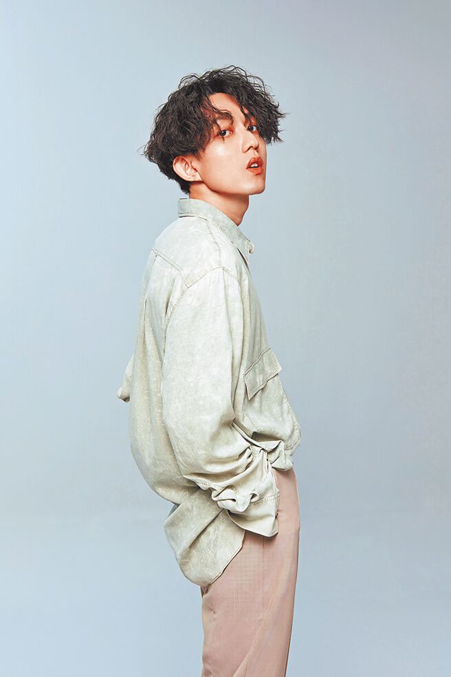 林宥嘉担任魏如萱高雄开唱的嘉宾。  （好多音乐提供）