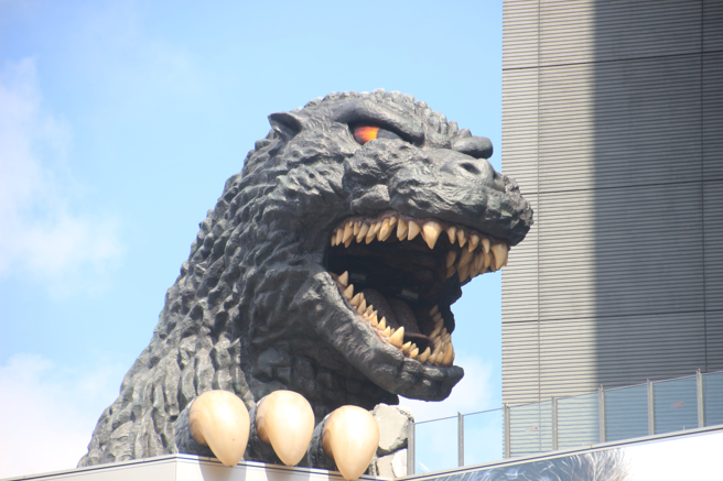 律师吕秋远表示，哥吉拉件事最可怕的是妻子给人一种先生的东西就是我的，先生当然会气得跳脚，夫妻除互相尊重外，最重要的是的妻子不该将其PO上网。（图／示意图，达志影像）