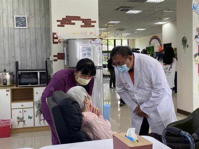 「好忆综合长照机构」以专业、科技、温馨为诉求，为失智长者打造温馨满意、健康復能的环境。（读者提供／冯惠宜台中传真）