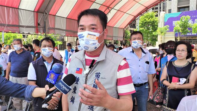 苗栗縣議長鍾東錦表態參選到底，近日還拋出縣政規畫。（李京昇攝）