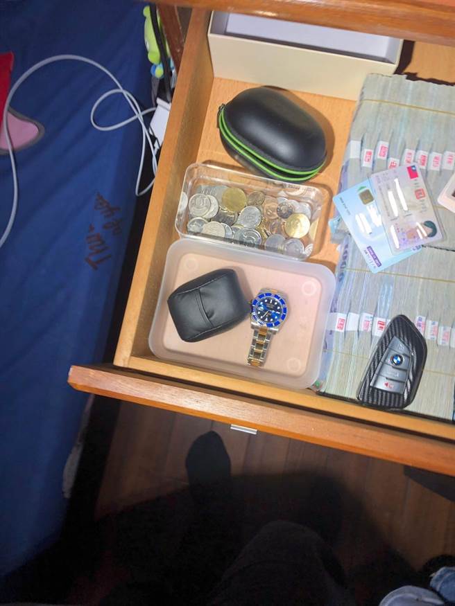 20岁陈姓少年常在抖音或IG炫富，实际是线上博弈非法吸金1.7亿。(市府提供／蔡依珍桃园传真)