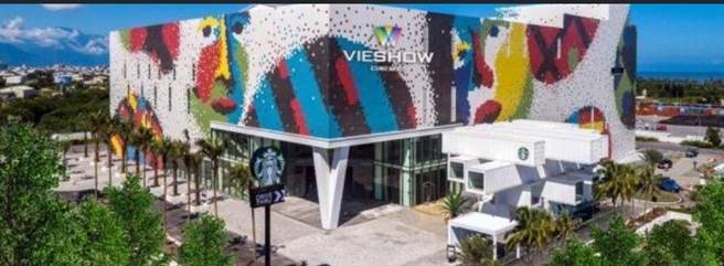 台开花连购物中心「新天堂乐园」。（图取自公司脸书）