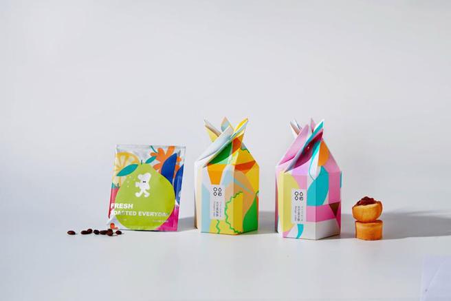 （cama cafe'今秋推出「这咖包甜」秋节礼盒，标榜为用咖啡与水果酥的酸香甜融入秋节的味蕾飨宴。图／cama cafe'提供)