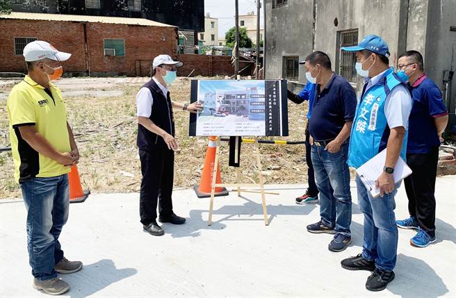 大安区综合性市民服务大楼，19日于大安区公所举办工程说明会。（市议员李荣鸿服务处提供）