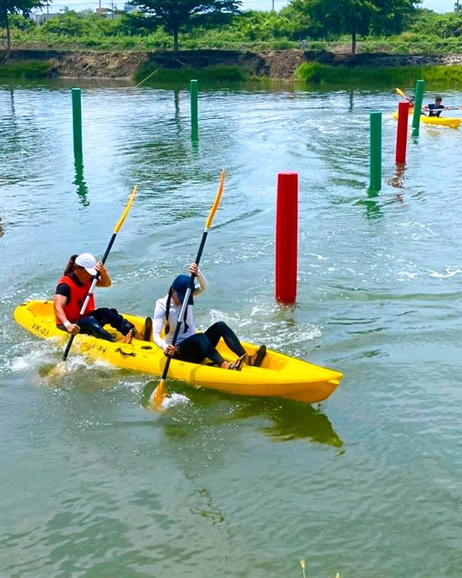 房思瑜第一次參加輕艇正式賽事。（TVBS提供）