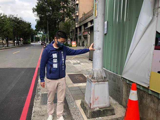 北市議員參選人簡皇譽因不滿國民黨初選的青年加權制度，今日宣布將以無黨籍參選土樹三鶯市議員，盼為三峽搶下一席。（簡皇譽提供）