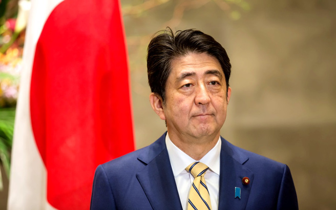暗殺日本前首相安倍晉三的山上徹也，傳出因為母親大量捐款統一教引發殺機，南韓統一教前會長郭錠煥19日召開記者會鄭重道歉。（資料照／shutterstock）