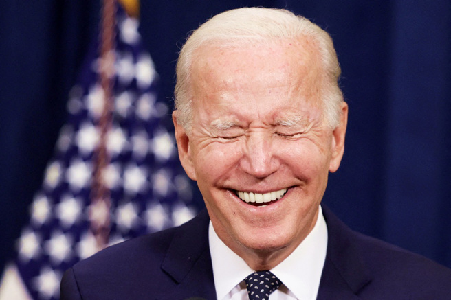 美国总统拜登频频口误，上一届投给他的支持者坦言想换总统，讥笑他跟「丧尸」没两样。（资料照／路透社）