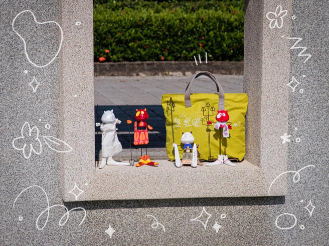 台湾原创袋包品牌satana18岁袋你做公益。（satana提供）