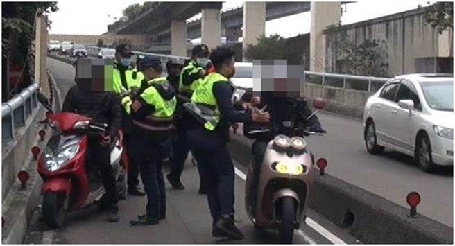 洪姓男子企圖衝撞路檢點，遭法院判處拘役30日。(翻攝照片／林郁平台北傳真）