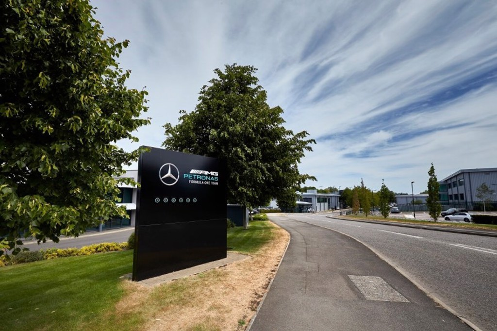 Mercedes-AMG PETRONAS Formula One Team成為全球第一個投資航空等級合成燃料的賽車隊(圖/CarStuff)