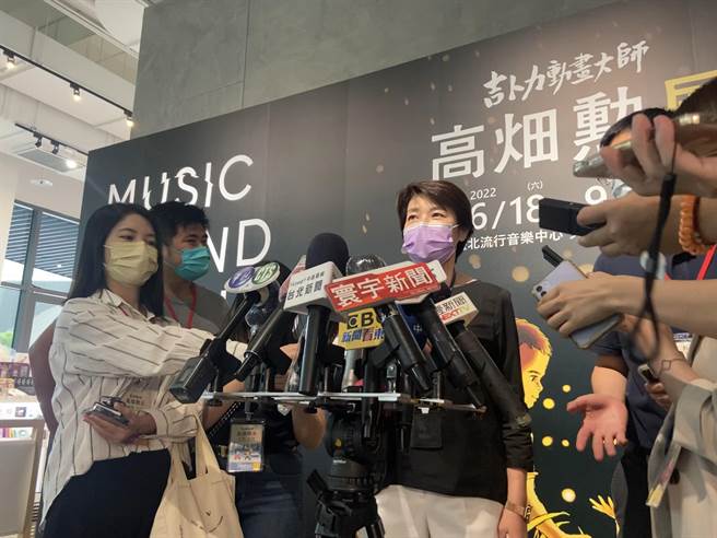 台北市副市長黃珊珊於臉書發文，再談民進黨參選人陳時中道歉一事。（陳薏云攝）