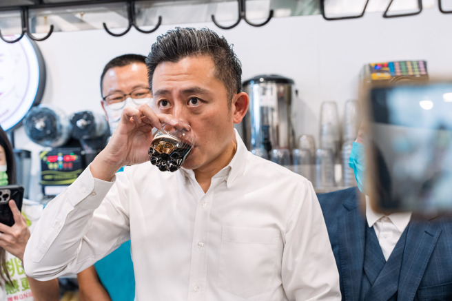 民进党桃园市长参选人林智坚。（图／取自林智坚脸书）