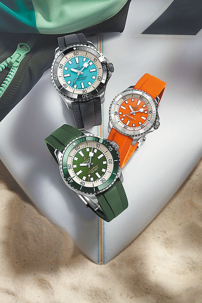 百年灵Superocean超级海洋表，表盘色彩缤纷，也有多款尺寸可供选择。（Breiting提供）