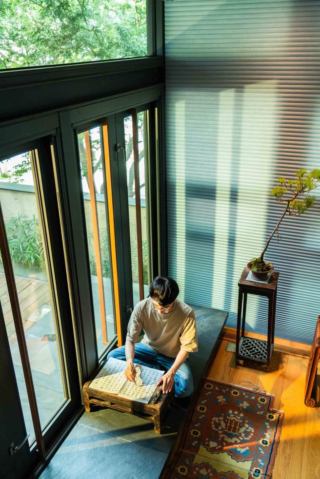 袭园美术馆馆中每3个月会更换一次展览，还有不定期的点茶课、厨艺课、艺术家合作的工作坊，以及艺术家的创作分享会。（石智中摄）