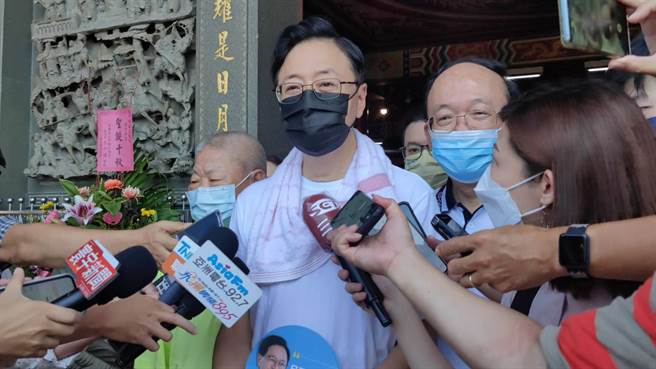 国民党桃园市长参选人张善政表示，论文的事情应尽量厘清细节，外界才比较好判断对错。（赖佑维摄）