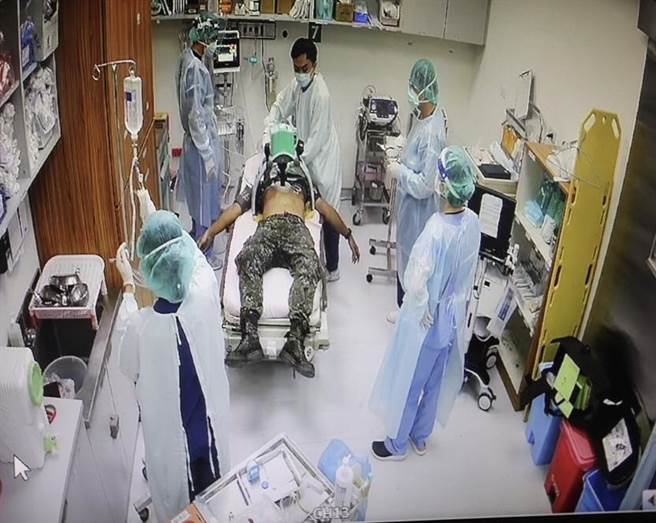 24岁全姓士兵21日被炮尾环压到重伤，昏迷指数3，于晚间不治。（民眾提供／谢佳潾屏东传真）