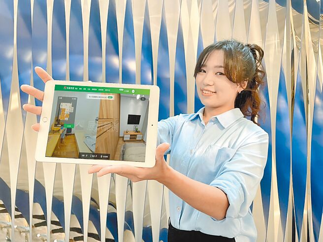 DiNDON数位智能赏屋服务让消费者可线上看房，零接触签约，省去买卖双方的时间、减少不必要的资源浪费。图／信义房屋提供