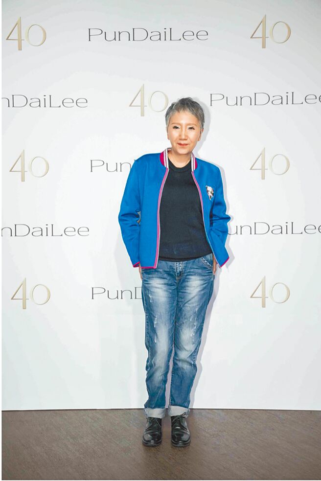 陆弈静首次与潘黛丽结识于品牌创立40周年大秀上。（品牌提供）