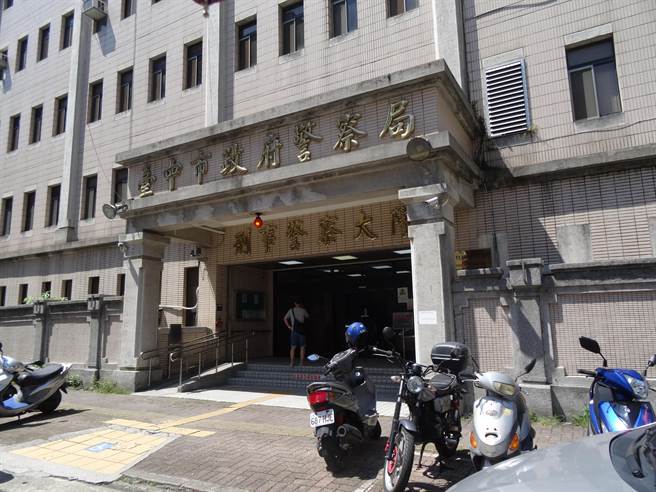 台中市警局刑警大队日前接获民眾报案，指称，台中23岁无业的罗姓男子日前7月中旬在网红脸书直播突呛要枪杀台中市长卢秀燕，立即在5小时后将他缉拿到案。（资料照片）