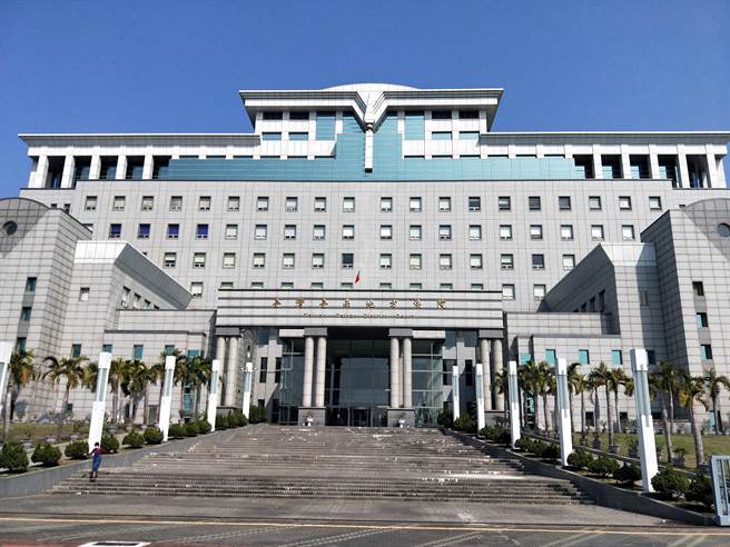 28岁的罗姓女子谎称忘记带钥匙请锁匠开门行窃庄姓男子的财物，被台南地方法院依侵入住宅窃盗罪判刑6月。（本报资料照片）