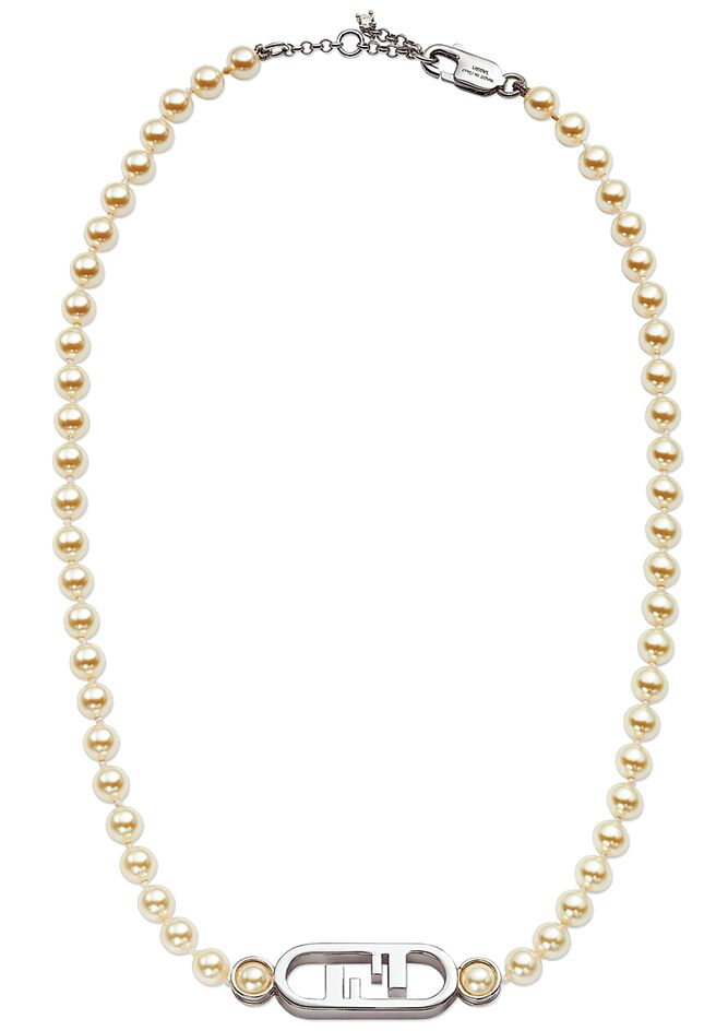 FENDI O’Lock设计颈炼， 1万7800元。（FENDI提供）