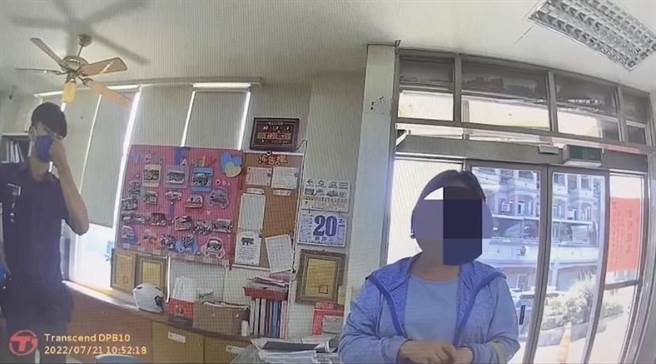 高雄陳姓婦人日前接到詐騙集團電話，幸好她到派出所求證，避免上當。（翻攝照片／林瑞益高雄傳真）
