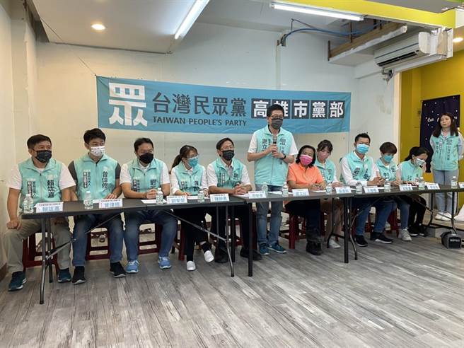 民进党桃园市长参选人林智坚深陷论文抄袭风波，台湾民眾党秘书长谢立功怒批，林智坚的论文遭各界质疑，这不只没有学术贞操，还污辱整个台大国发所。（洪浩轩摄）