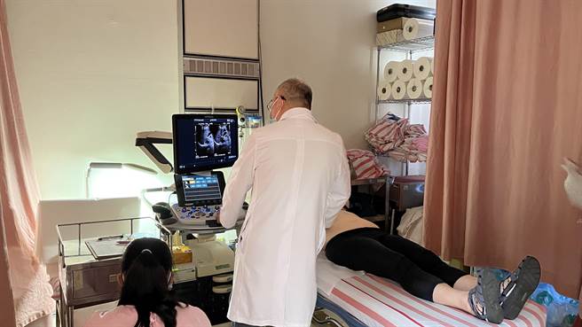 衛生福利部基隆醫院今日舉辦「全民免費腹部超音波檢查」活動。（衛生福利部基隆醫院提供／陳彩玲基隆傳真）