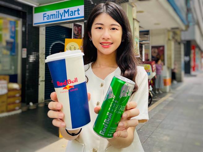 全家私品茶携手Red Bull红牛能量饮，打造「能量仙女红茶」。（全家提供）