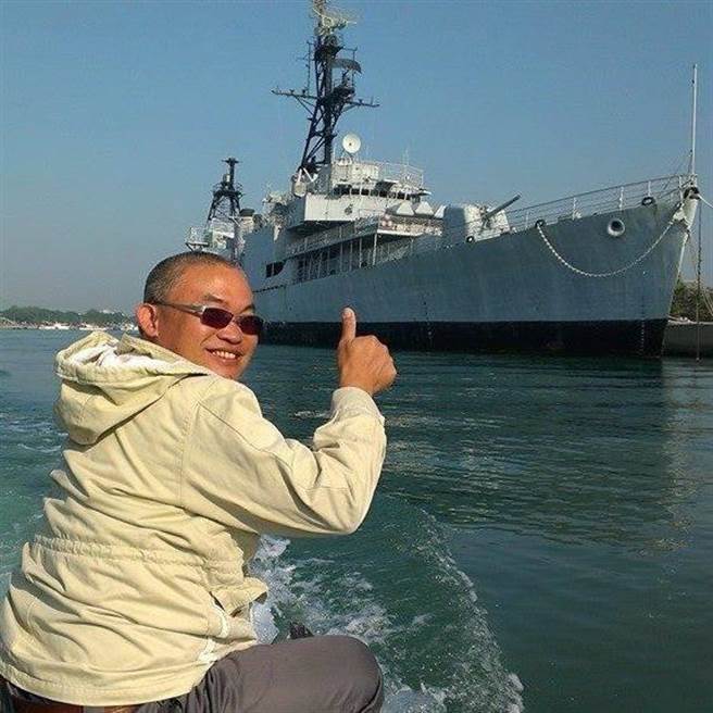 蓝峰国是台南市资深刑警。（撷自蓝峰国脸书／程炳璋台南传真）