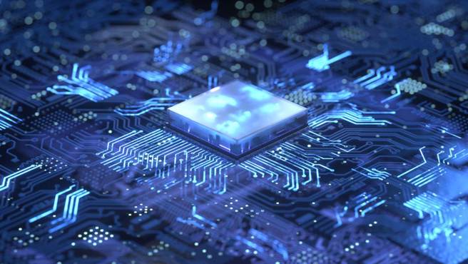 拜登政府希望國會能盡速通過晶片製造法案。（示意圖／shutterstock）