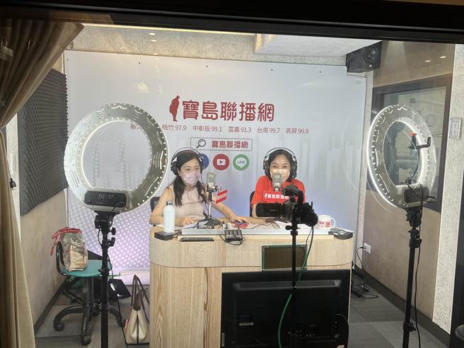 国民党高雄市长参选人柯志恩在大学教书长达25年。（游念育摄）