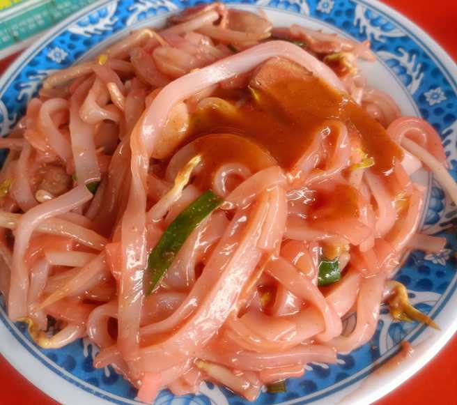 一名男网友分享屏东潮州隐藏美食，掀起网友热议。（图／翻摄自脸书社团爆废公社）