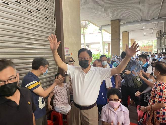 国民党桃园市长参选人张善政呼吁林智坚论文门争议政治力勿干预。(吕筱蝉摄)