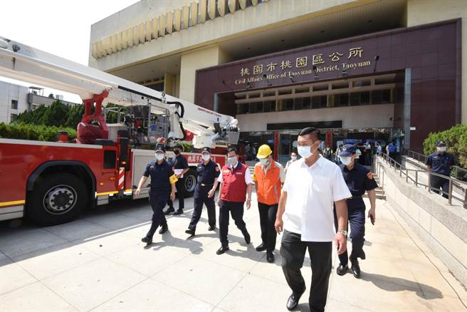 桃园警分局执行万安演习，秩序良好获好评。（桃园警分局提供／陈梦茹桃园传真）