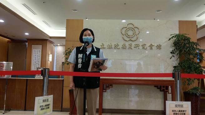 民眾党立委、桃园市长参选人赖香伶。（邱新博摄）