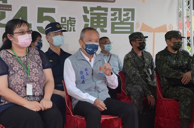 苗栗县长徐耀昌26日主持万安45号演习。（苗栗县警局提供／谢明俊苗栗传真）