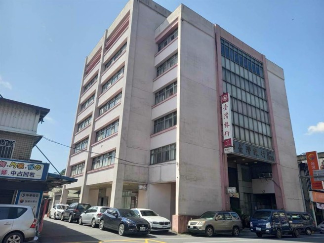 台湾银行苏澳分行前行员挪用客户款项8447万，遭金管会开罚1400万元。图为台银苏澳分行。（图／吴佩蓉摄）