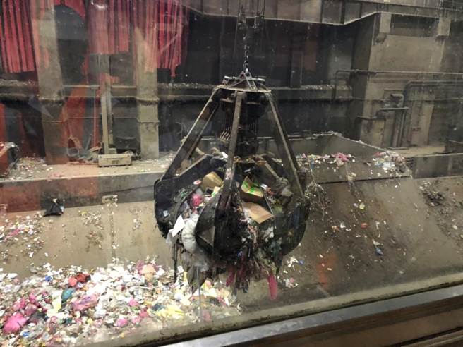 本次销燬内容有恺他命、FM2、卡西酮类咖啡包等毒品。（新北刑大提供／李奇叡新北传真）