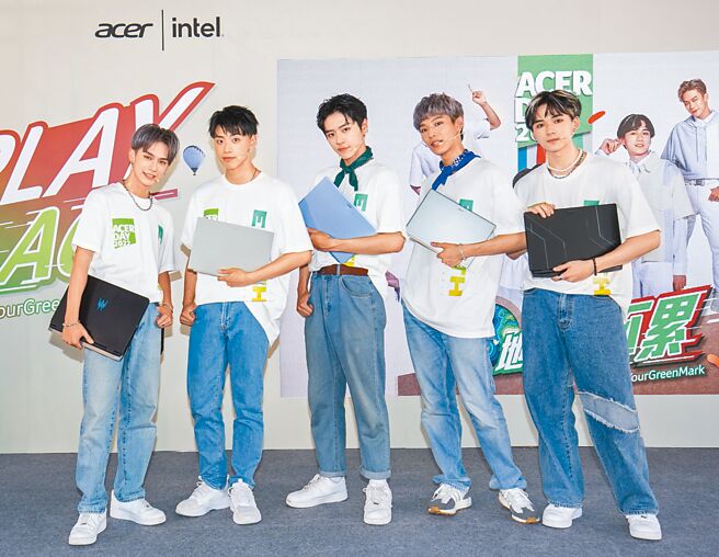 宏碁年度亚太暑假盛事Acer Day，今年请来《原子少年ATOMBOYZ》超人气「地球」组合，担任Acer Day台湾区活动代言人并化身绿色行动大使。（宏碁提供）