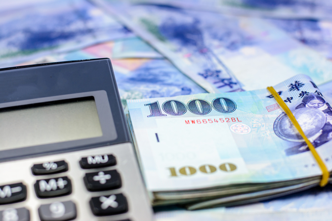 今年鬼月虽是极阴年，看似运势会走衰，但民眾可以把握6招增财撇步，在极阴年求阴财。(示意图/达志影像)